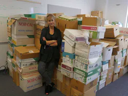 Electronicdesign Com Sites Electronicdesign com Files Figure 01 Gayle Bullock With Bob Pease Archive 1920 Electronicdesign Com Sites Electronicdesign com Files Figure 01 Gayle Bullock With Bob Pease Archive 1920