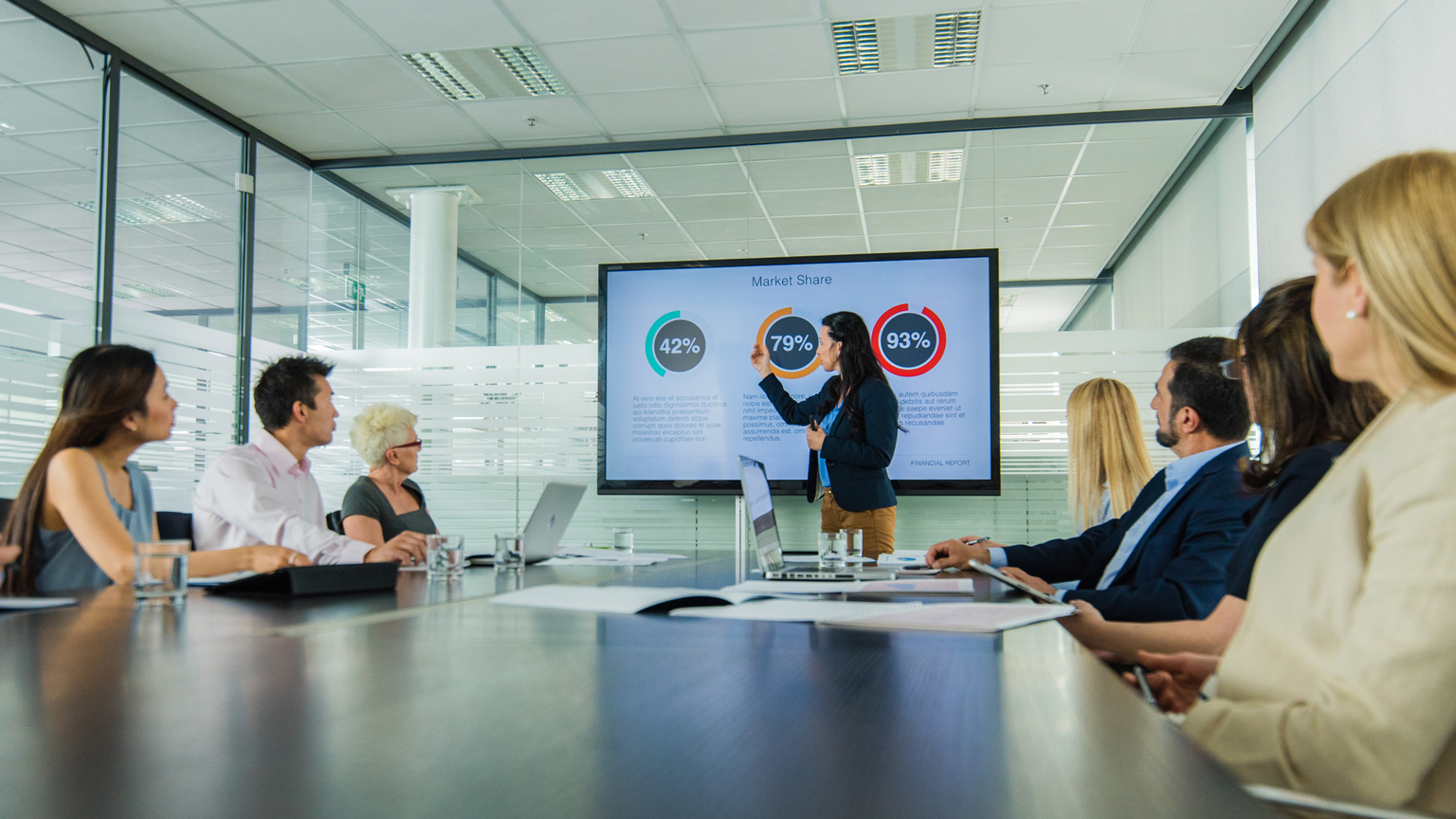 Meetingi Stock 598253128 5e62c549e5dfc