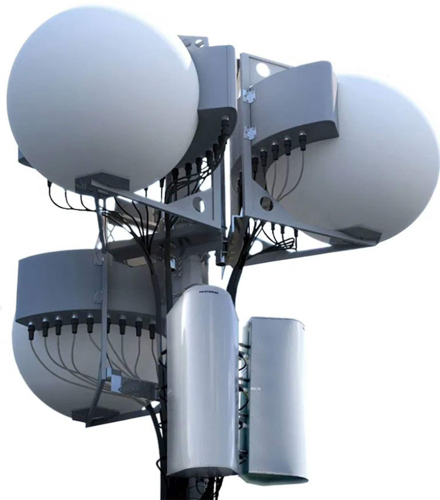 Lens Antennas Deliver More Cellular Capacity to Venues at a Lower Cost |  Electronic Design