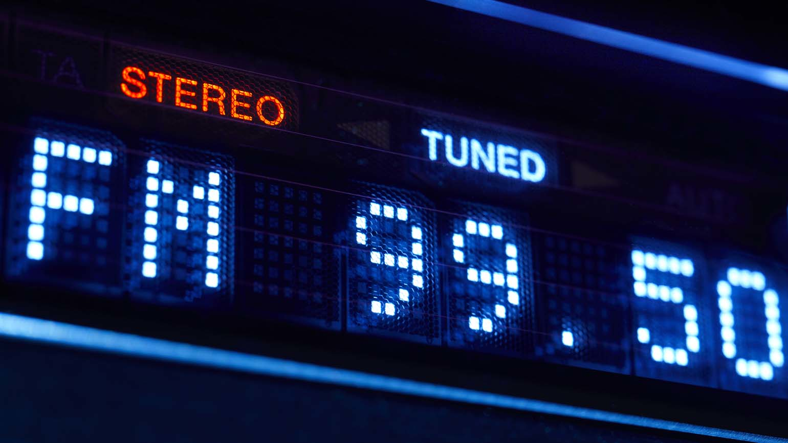 Fm Radio Promo 5ffdadf0a3e95