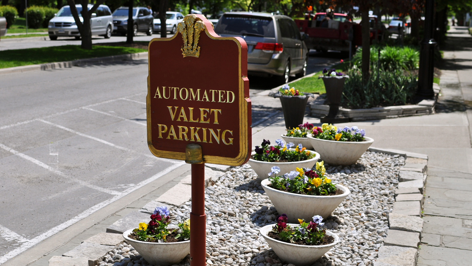 Les Palenik Dreamstime L 14498619 60f6d0b372619