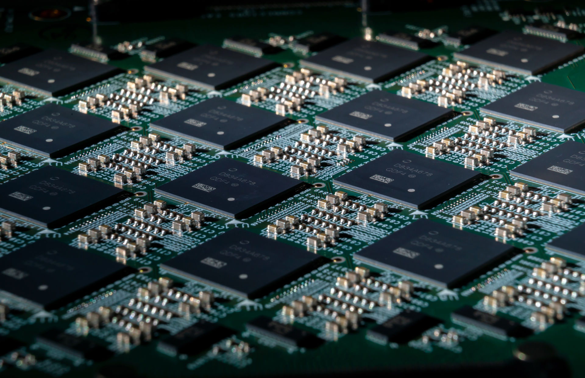 08 Intel Semiconductors