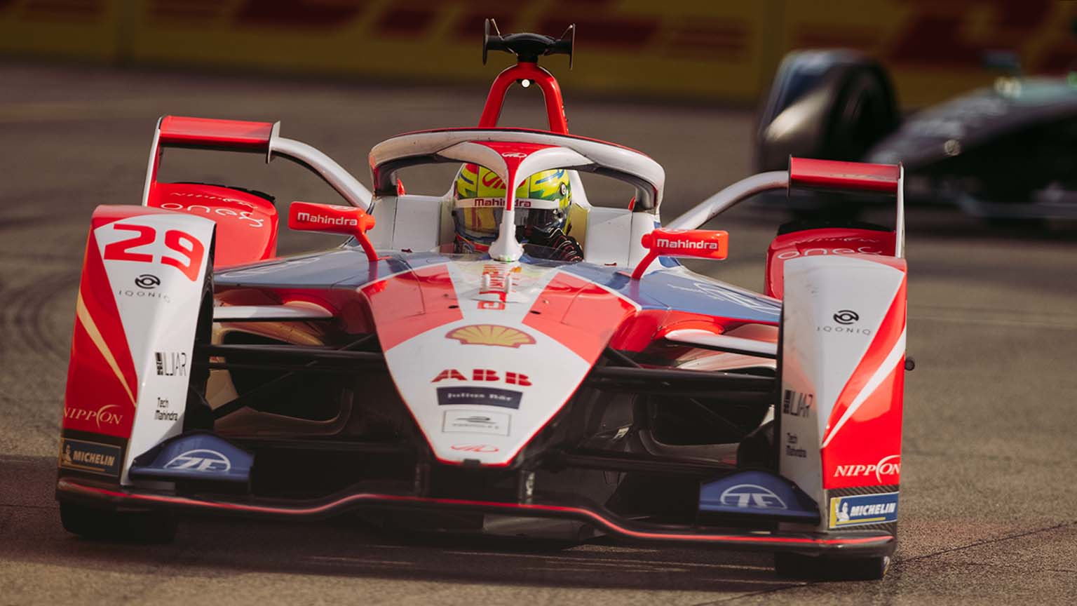 Mahindra Battery Promo Web