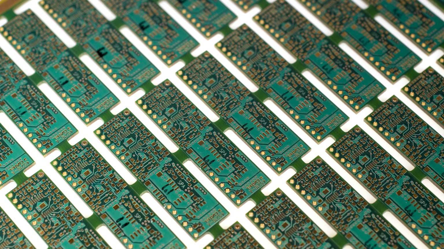 Circuit Board Rob Hill Dreamstime L 1777550