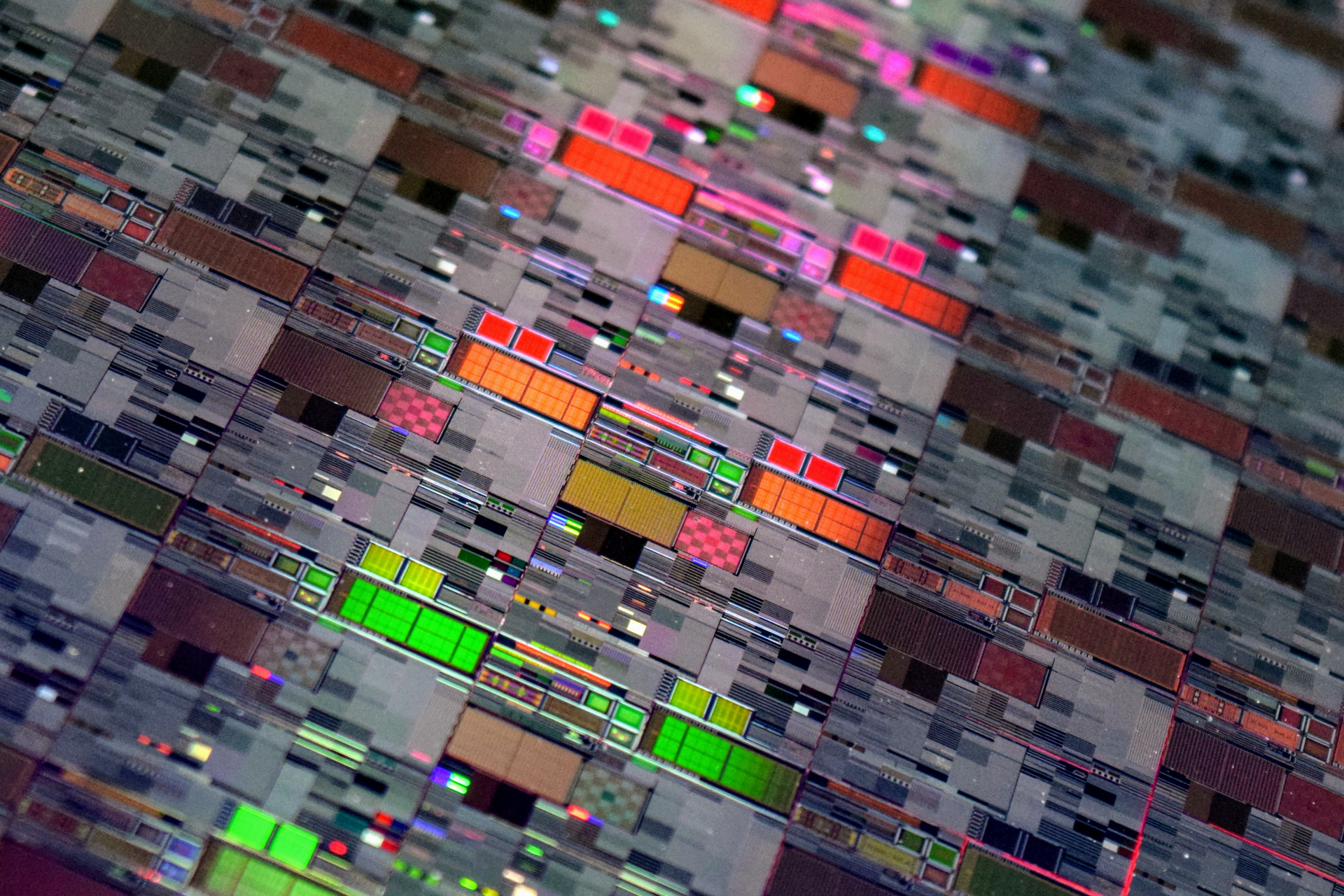 Close Up Of Gf Semiconductor Wafer 1 61a92c5c7e321