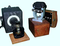Figure 1 Electromagnetic Oscillograph 1647 Figure 1 Electromagnetic Oscillograph 1647