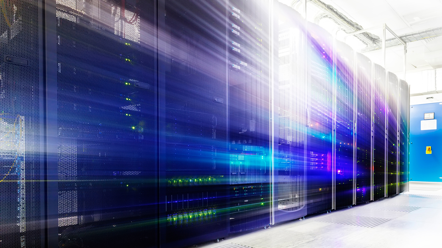 Data Center Dreamstime M 67552534 Promo