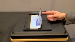 1. E Ink color displays can be folded to provide a more compact e-reader. 1. E Ink color displays can be folded to provide a more compact e-reader.