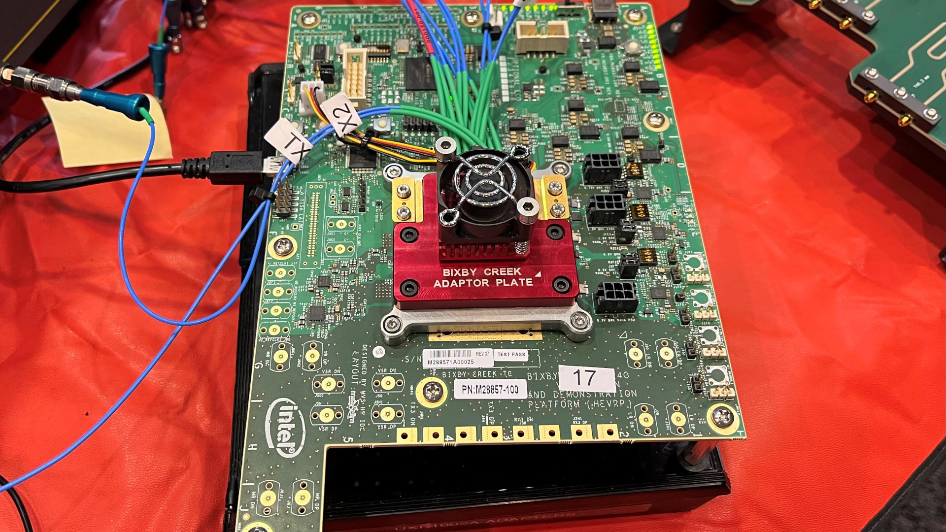 Intel Ser Des 01 Promo 63fe71ac11603