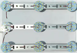 11. Three LED lamps are used in the demonstration. Each lamp has 17 white LEDs. 11. Three LED lamps are used in the demonstration. Each lamp has 17 white LEDs.