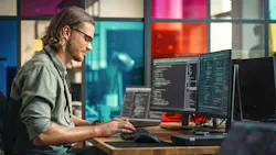 663a31b7a7f7490ff12dd122 Manoncomputer Dreamstime Alekseigorodenkov 2913944 663a31b7a7f7490ff12dd122 Manoncomputer Dreamstime Alekseigorodenkov 2913944