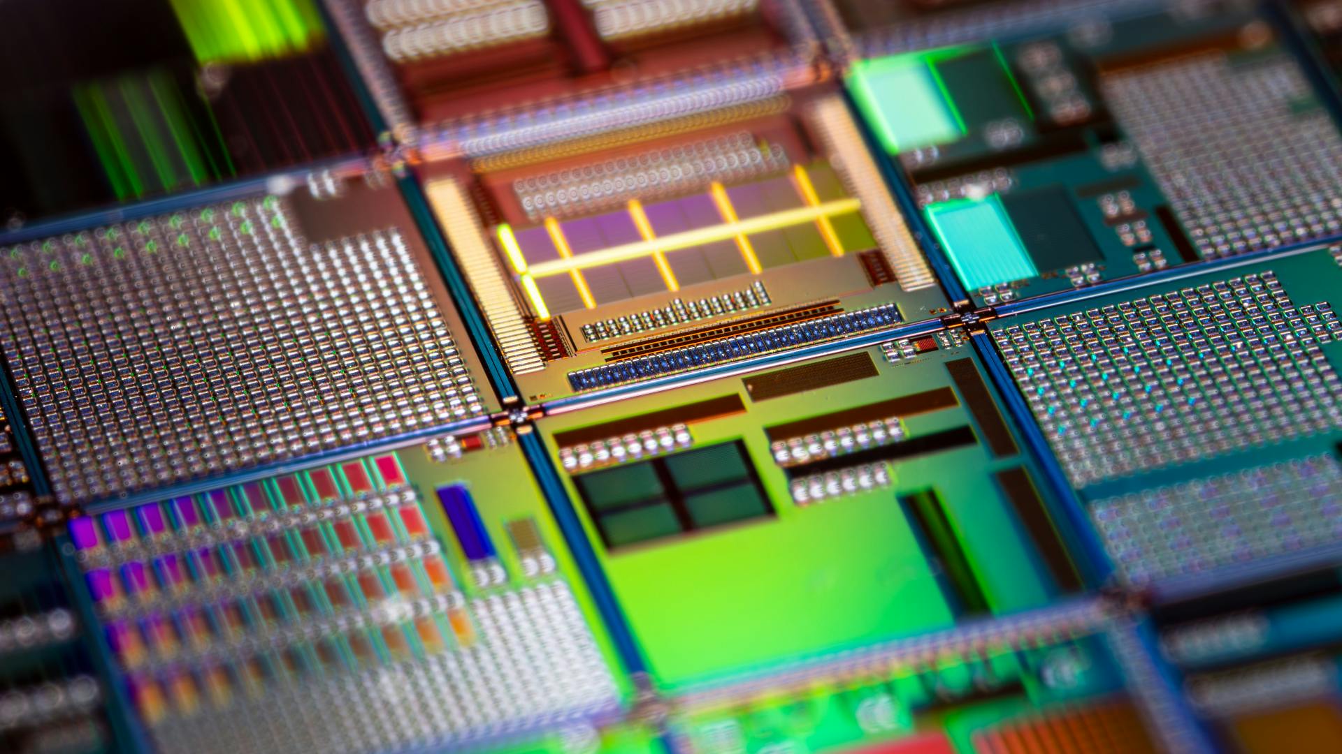 amida_promo_silicon_wafer_stock