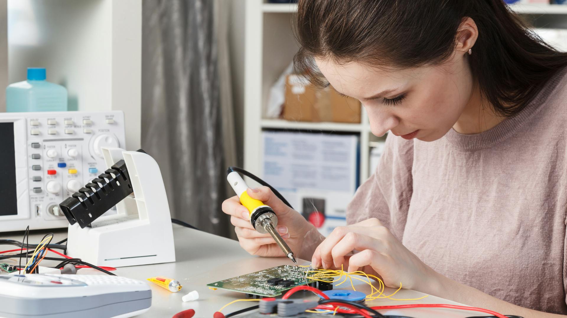 66e8932417240156c9c16959 Engineer Dreamstime L 33819541