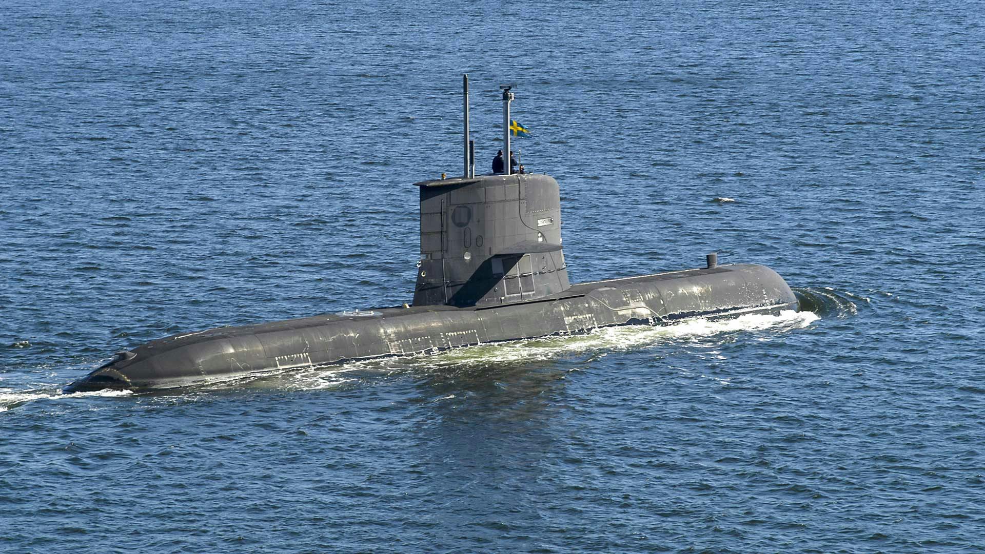 submarine_dreamstime_perbjorkdahl_28664560