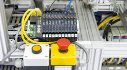 ethernetstopswitch_dreamstime_l_139453497 ethernetstopswitch_dreamstime_l_139453497