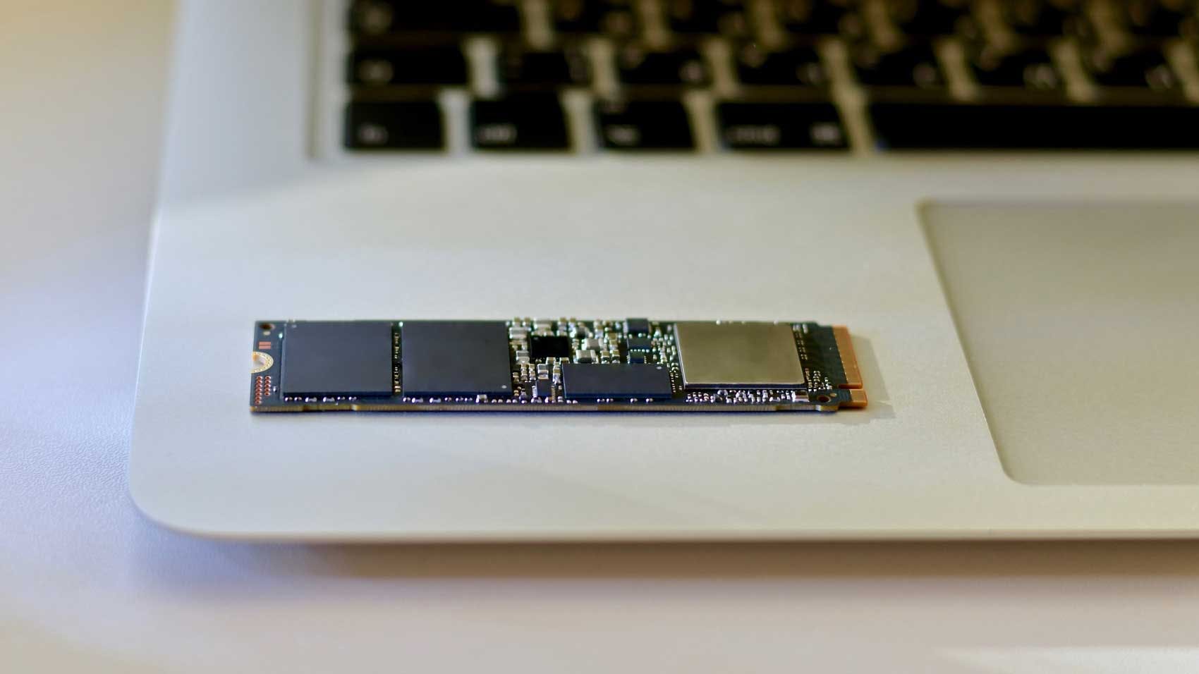 dreamstime_iuliiachernyshenko_156096018