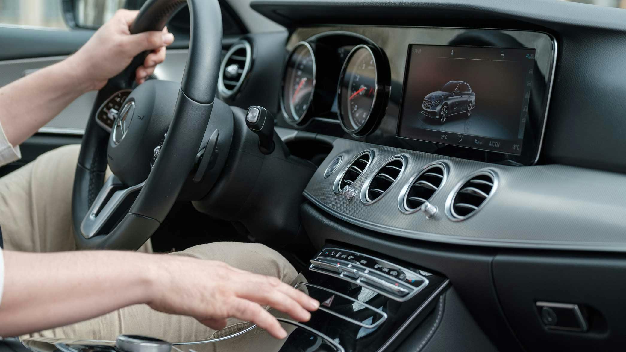 68f91ebdbced093d1d686958 Dreamstime Toxawww 146383040