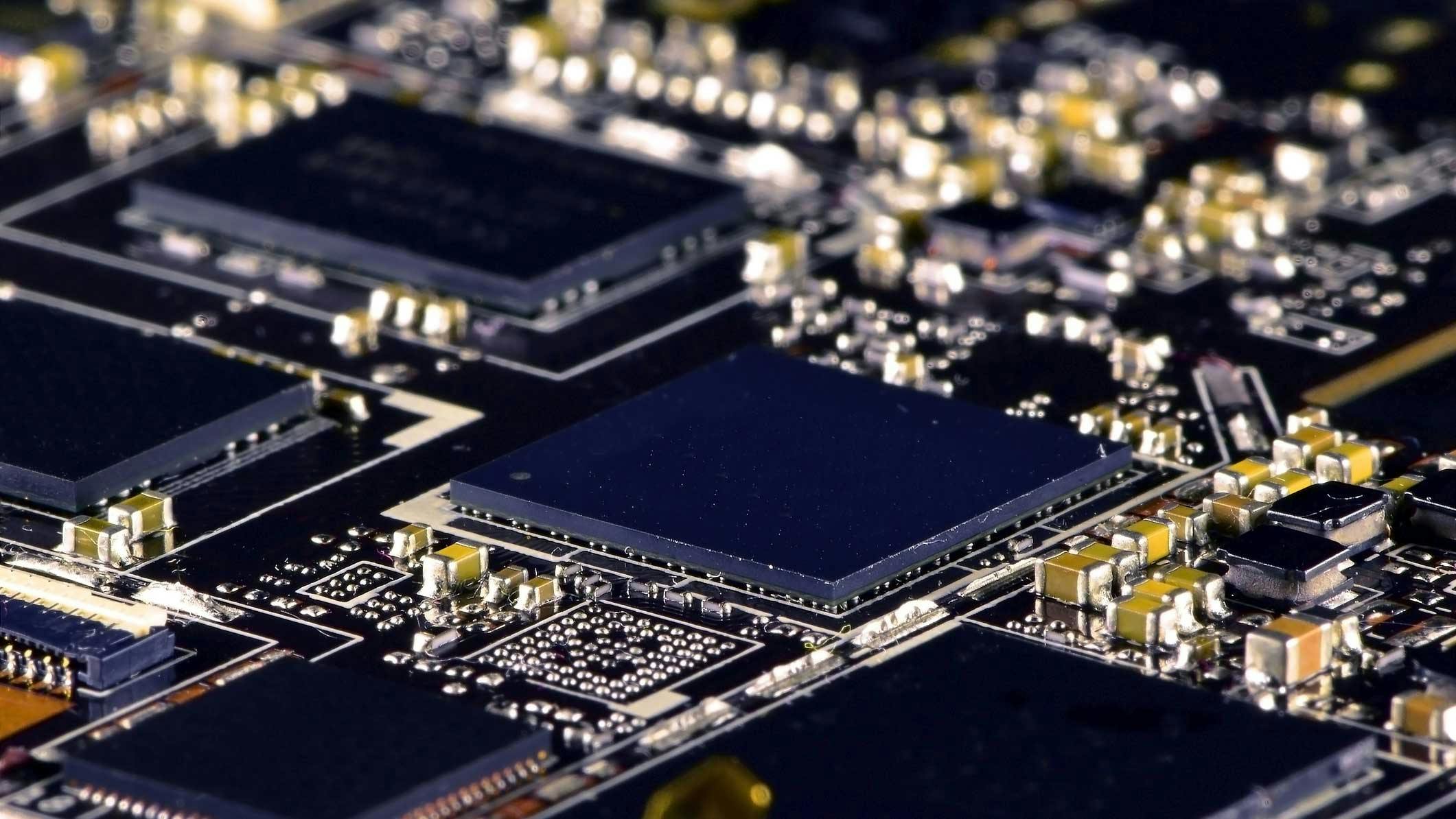 dreamstime_michaelovseychik_233381534