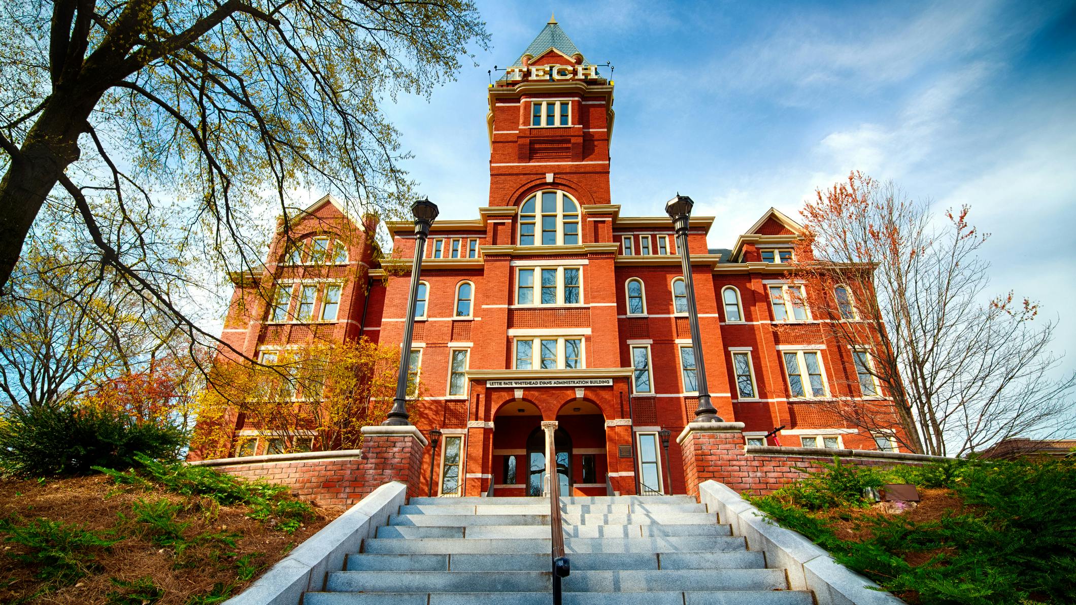 dreamstime_robhainer__143554845