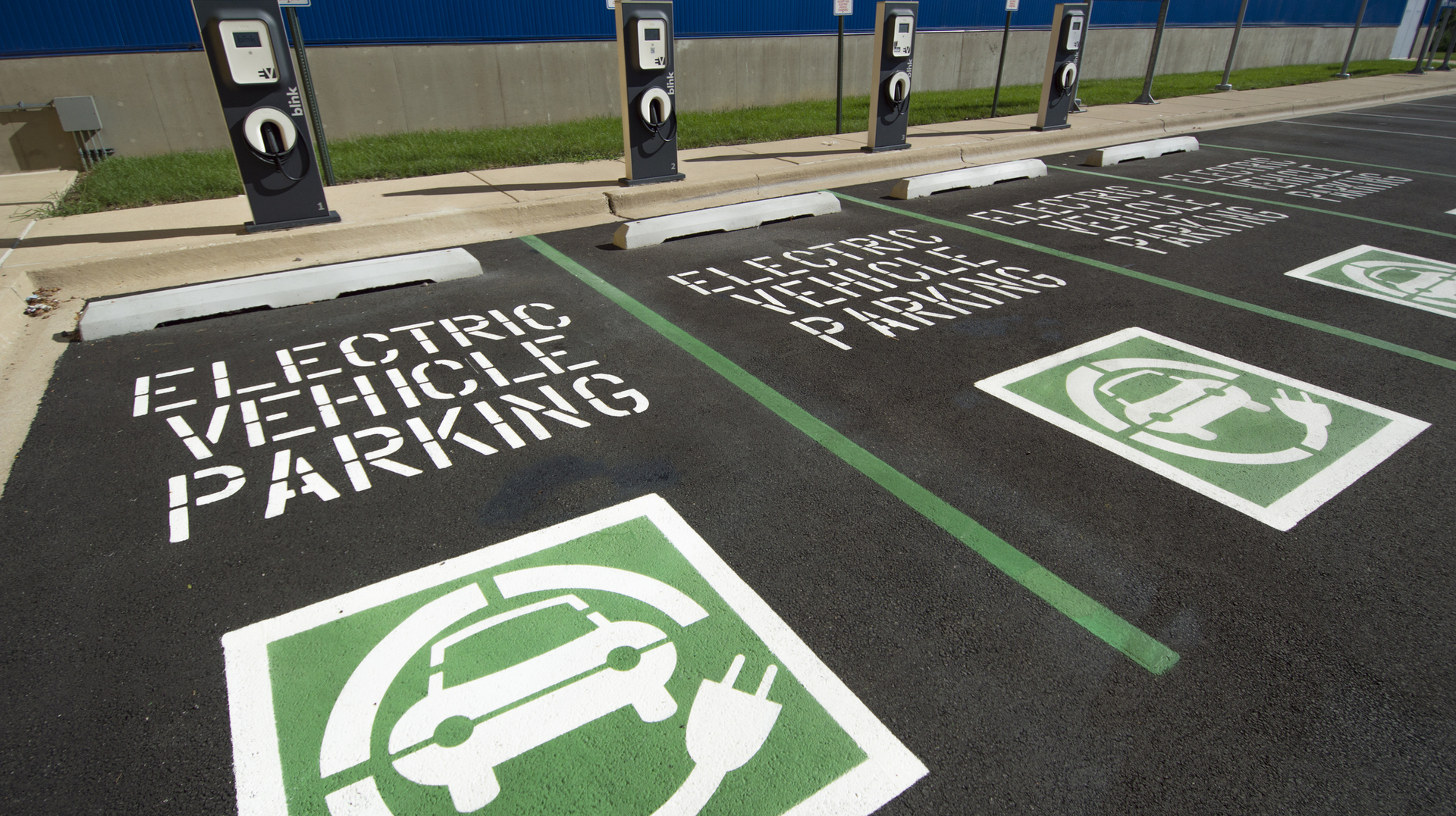 Dreamstime M 76581834 21177687 615e0a060f9f7