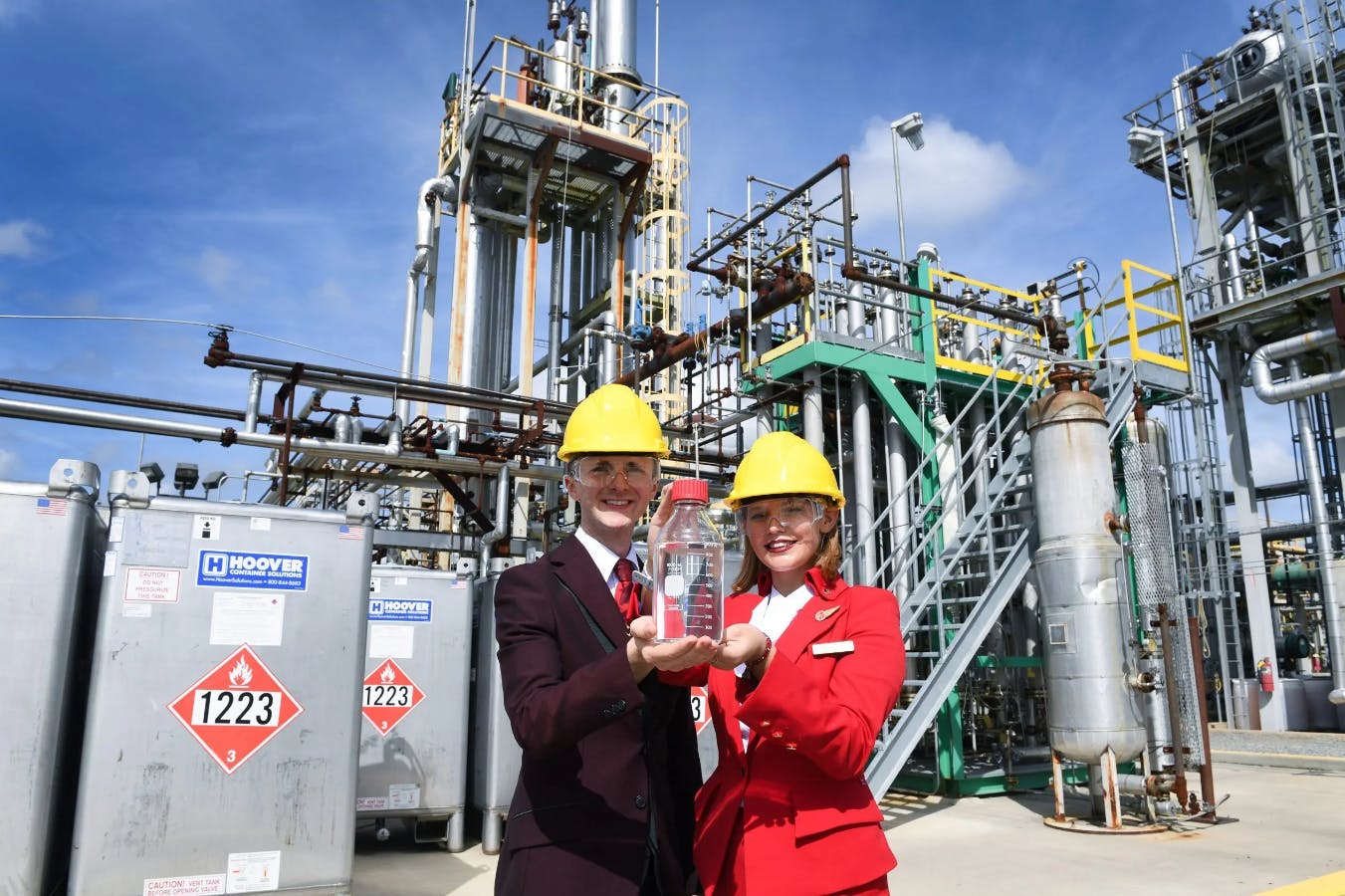 664b8e1bab0c37559557f9f7 Lanzajet