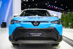 674f83f6141b325d4772c1b4 Toyota H2 Concept 674f83f6141b325d4772c1b4 Toyota H2 Concept