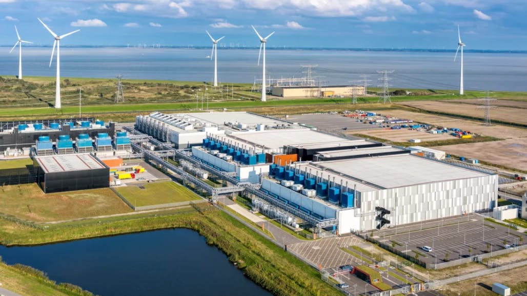 681e4fecf6af6569ffac9dda Google Data Center Site