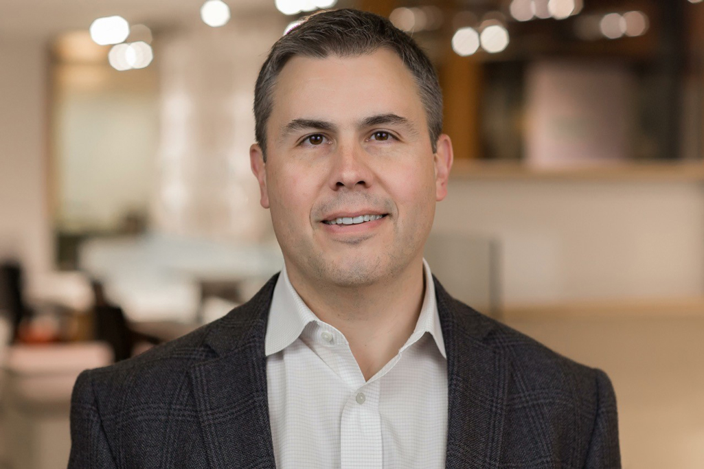 Derek_Schmidt_Crescent_1025