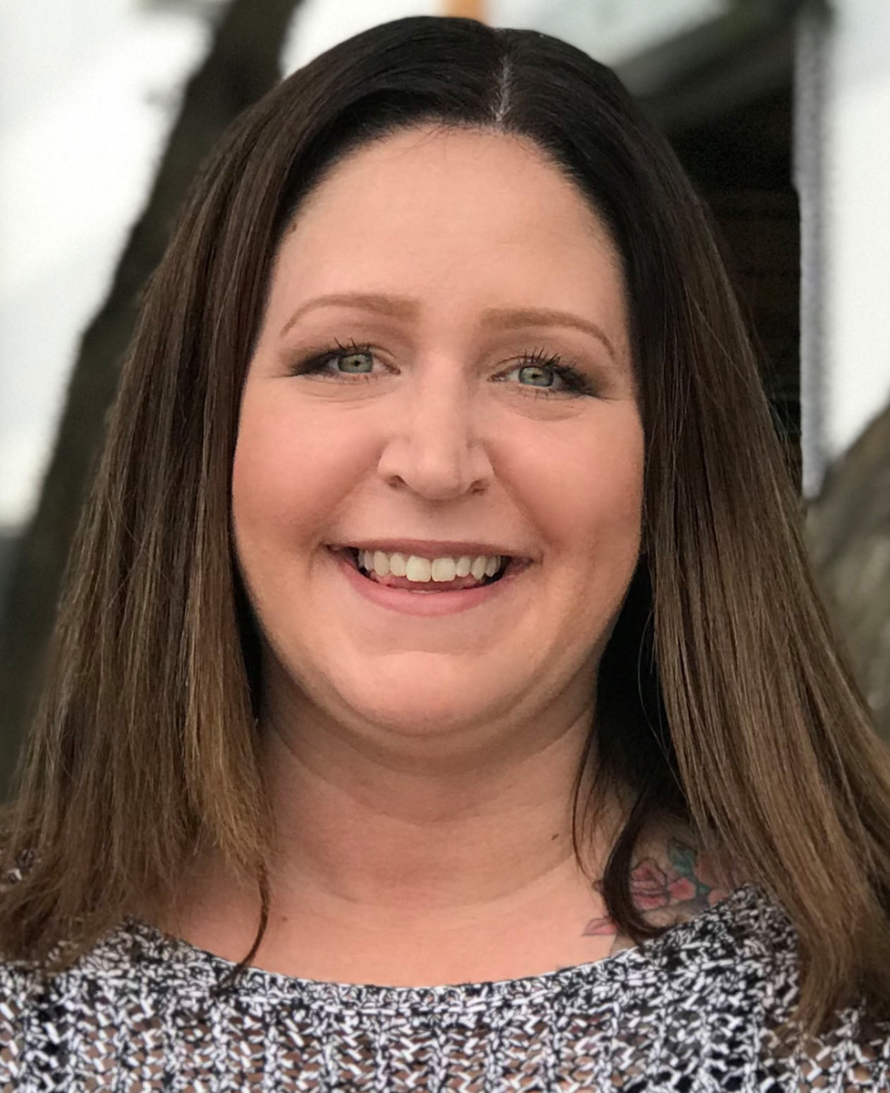 Service_Wire_Julie_Ketter