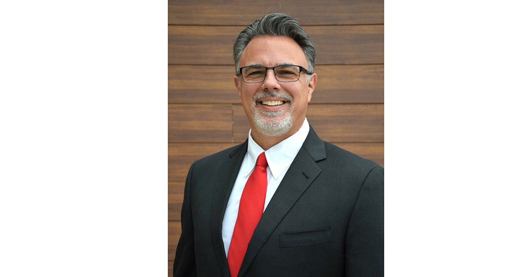 Iewc Brian Hinton 1025 60ff15b1a629b