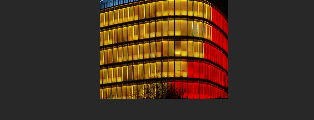 Lighting Opener Option 2 Photo 1971214 &copy; Niek Dreamstime Copy 1025