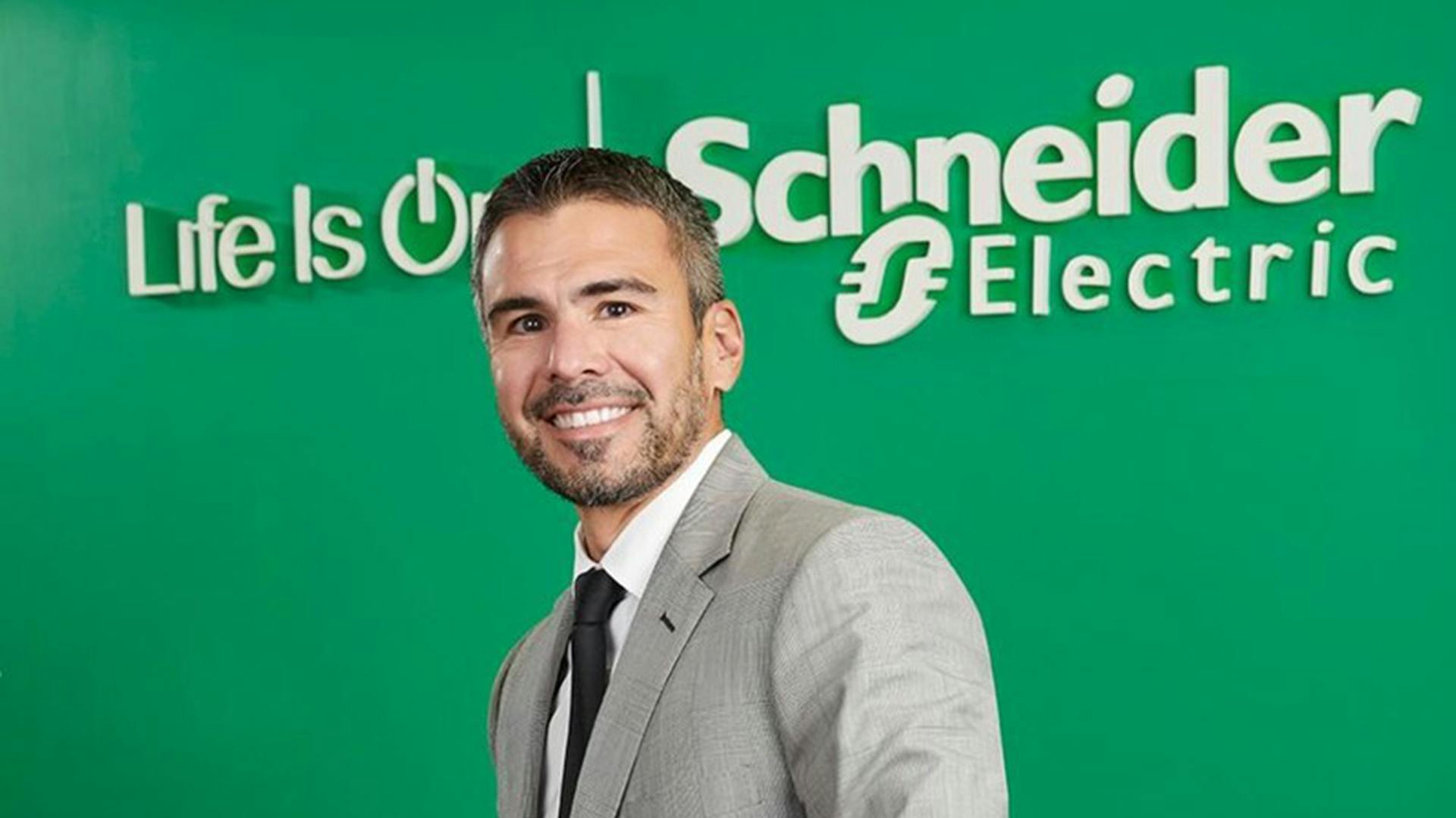 67058cb937a3c1dc3dbeadb7 Jesuscarmona Schneider 1920