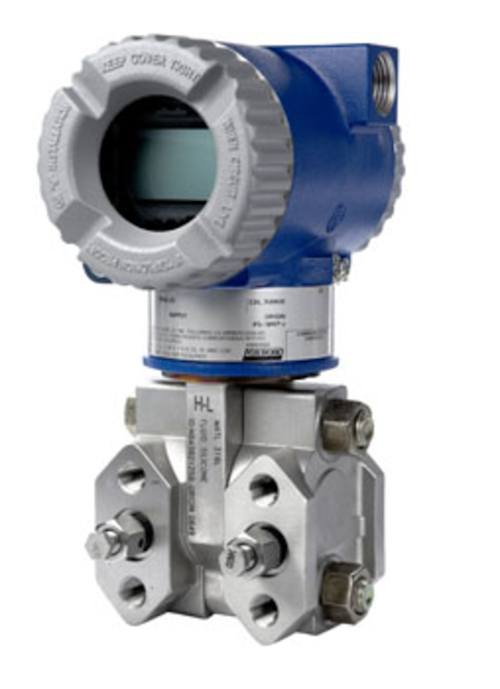One S Series transmitter can do the same work, with greater accuracy, as multiple fixed-range transmitters.