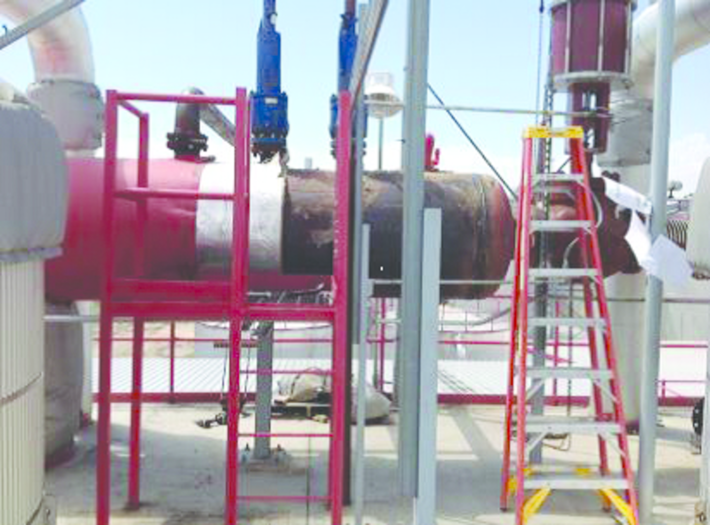 Figure 5. Emerson installed wireless vibration sensors on this steam let-down system to analyze the causes of vibration that were causing crack failures.