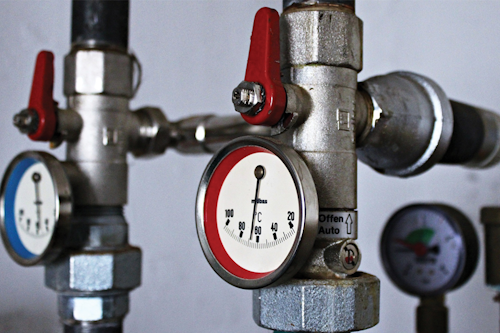 Valves and other fluid control products have a wide array of applications within the chemical industry. Graphics courtesy of Tameson