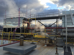 Figure 1. G&uuml;ntner's ECOSS (evaporative condenser of stainless steel) systems are installed in demanding environments and incorporate industrial automation to optimize performance and efficiency.