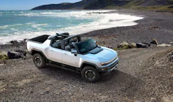 1673018282036 2022gmchummerev031 1673018282036 2022gmchummerev031