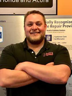 1673045354521 Scottscollisioncenter1 1673045354521 Scottscollisioncenter1