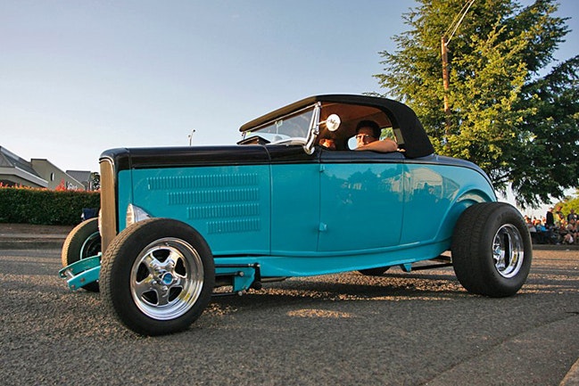 Using-a-Street-Rod-as-a-Marketing-Tool