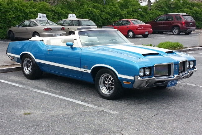 Rebuilding-a-72-Oldsmobile-442
