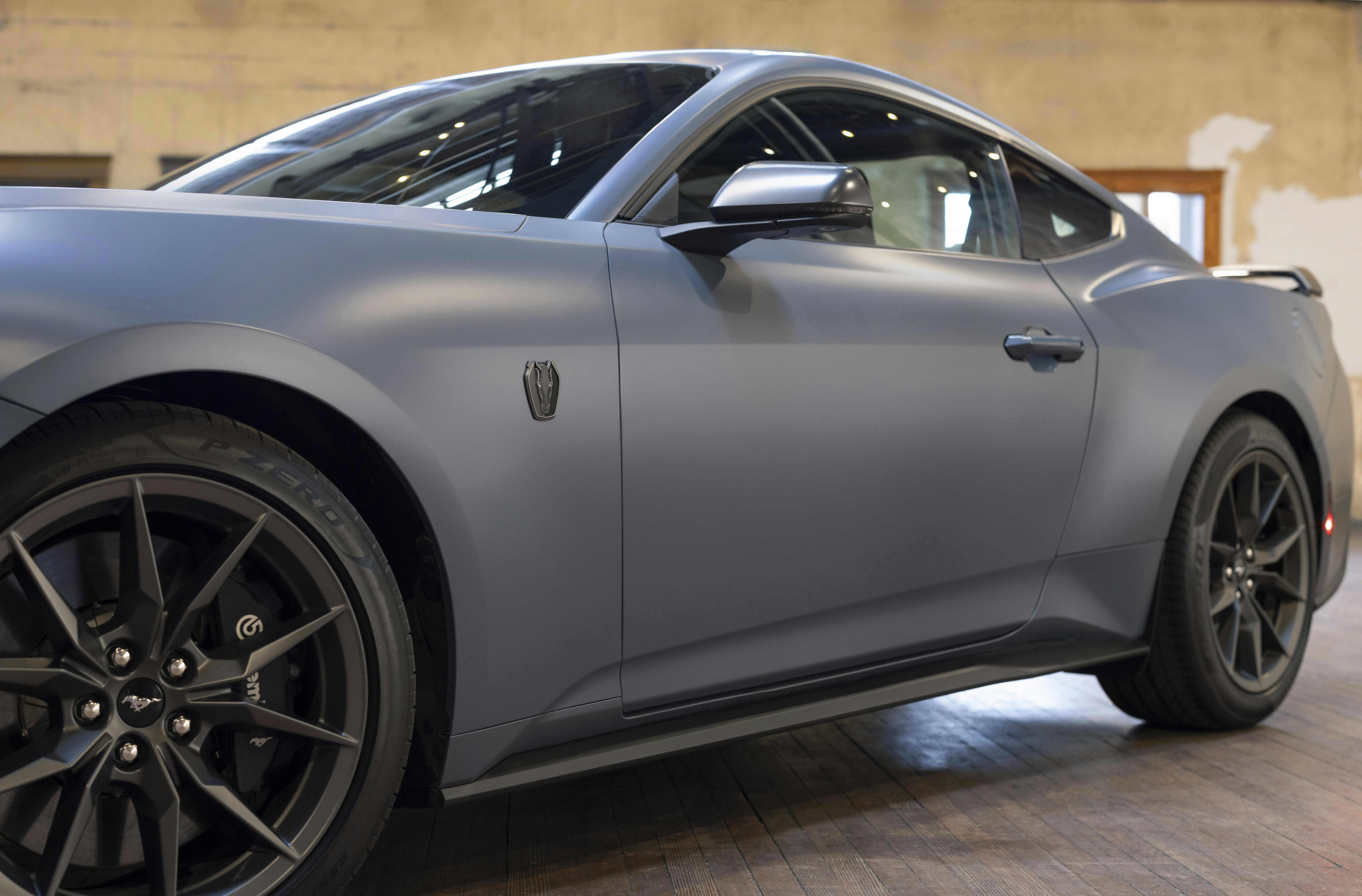 65de5e449ac9bc001efd0acc 2024 Ford Mustang Matte Clear Film 8