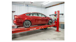 realshopliftrackfourpostcompletecollisioncenter08 realshopliftrackfourpostcompletecollisioncenter08