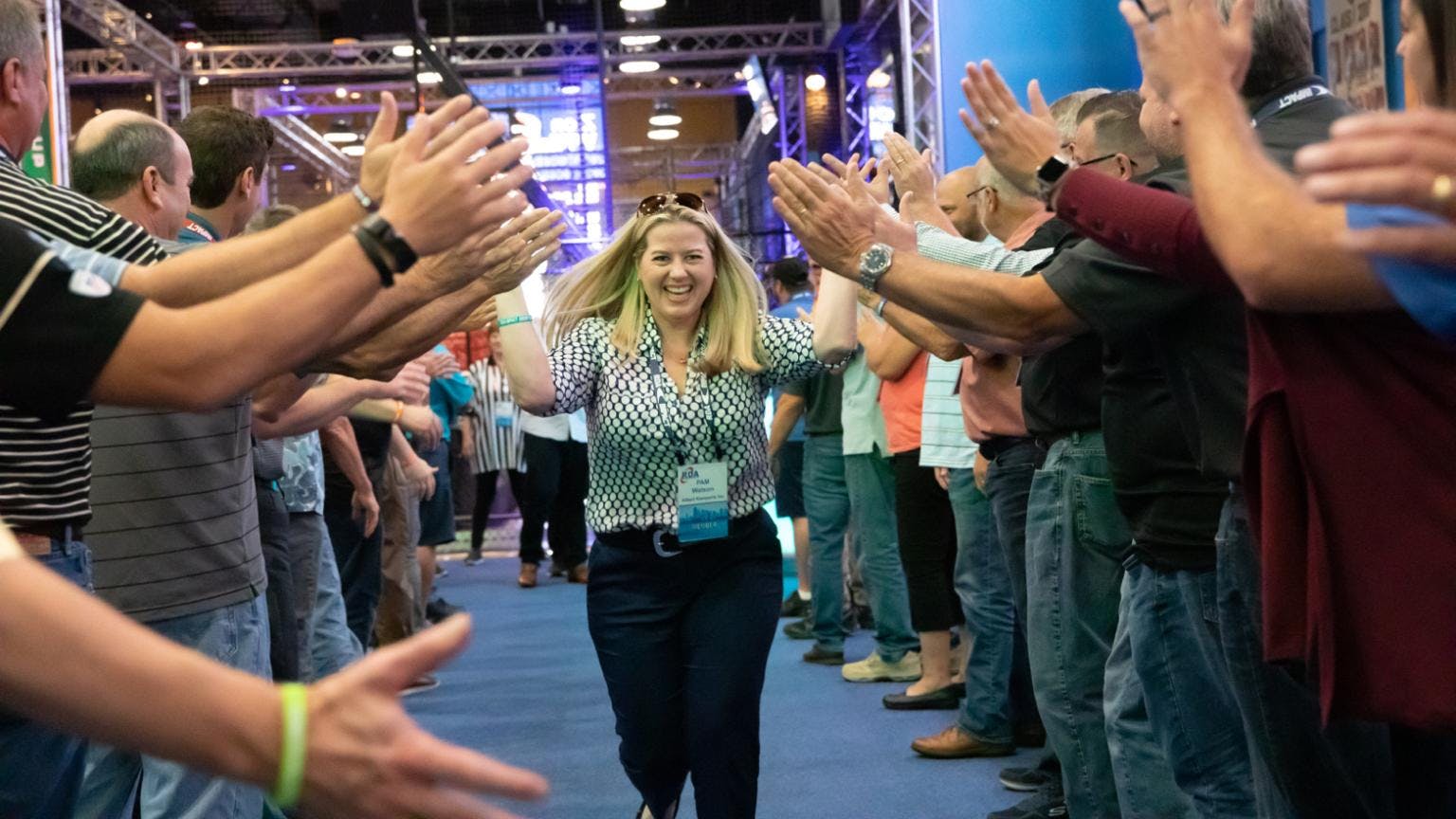 67a382273c81be07b831643a 1569967455684