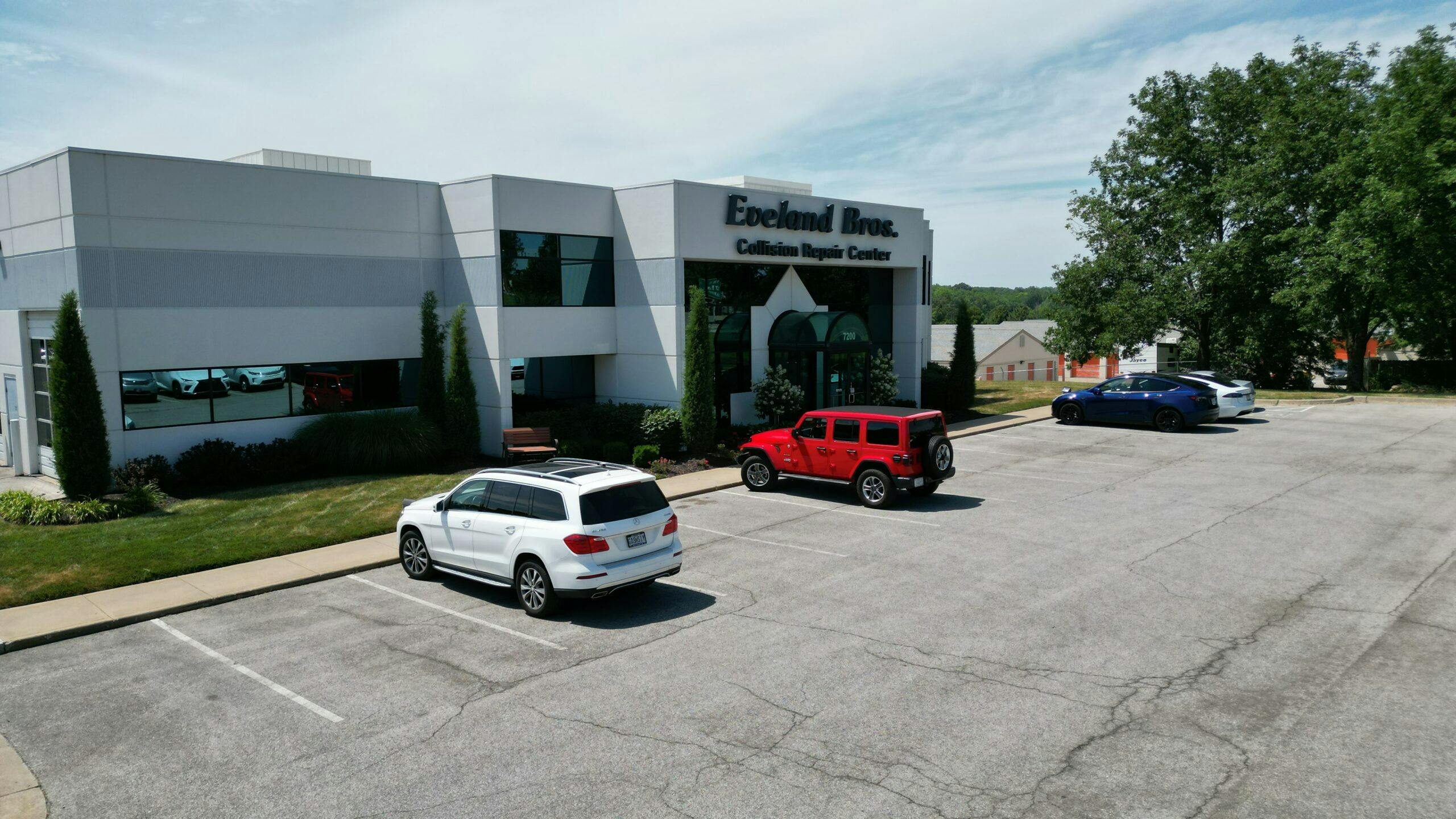 67d9bfd9fa7a5470847813b2 Evelandbros