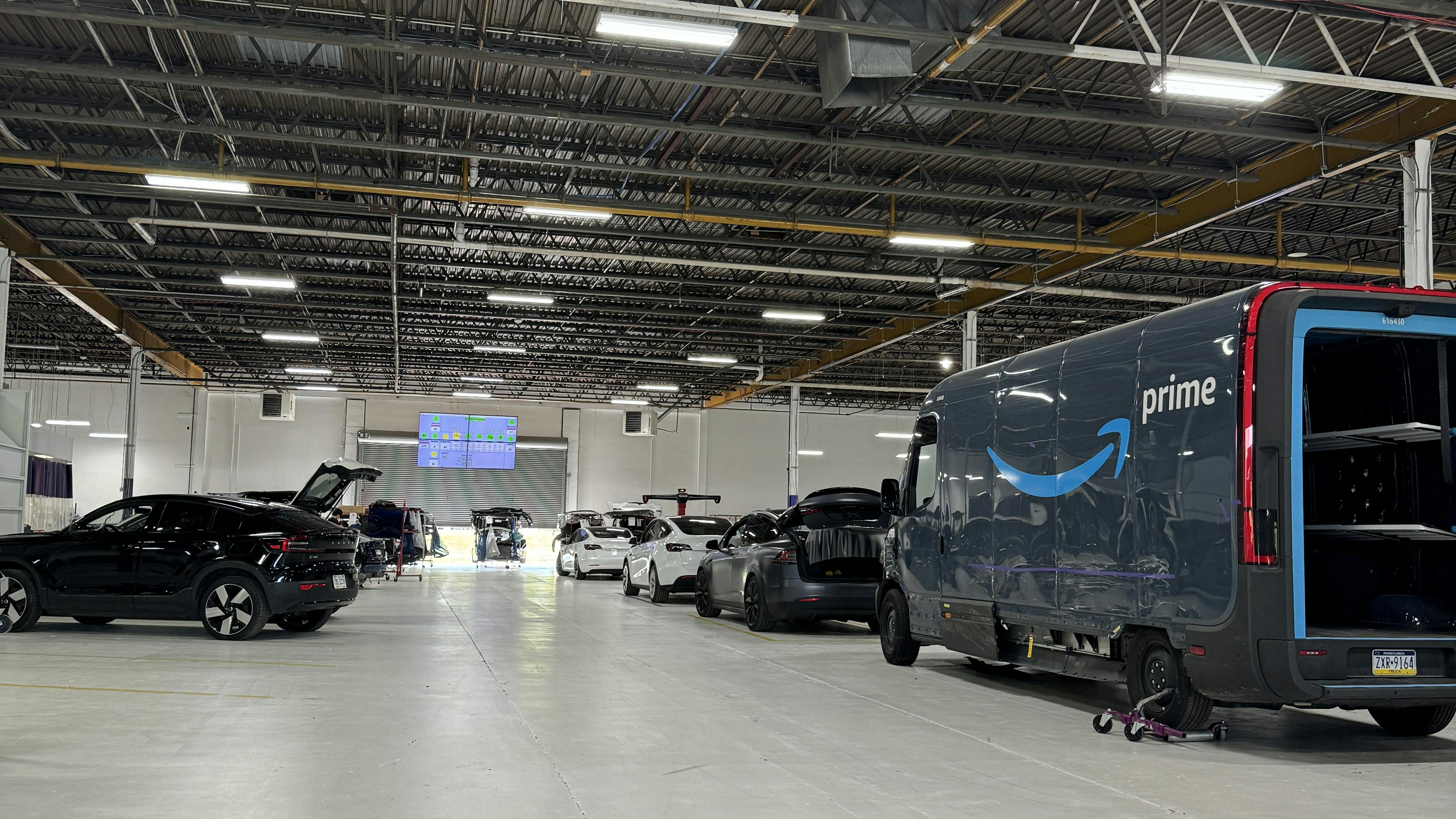 AVOIDING WORKFLOW INTERRUPTIONS: As a vehicle moves through Evolve&rsquo;s repair &ldquo;assembly line,&rdquo; the team is constantly looking for areas where the process gets bogged down to make improvements.