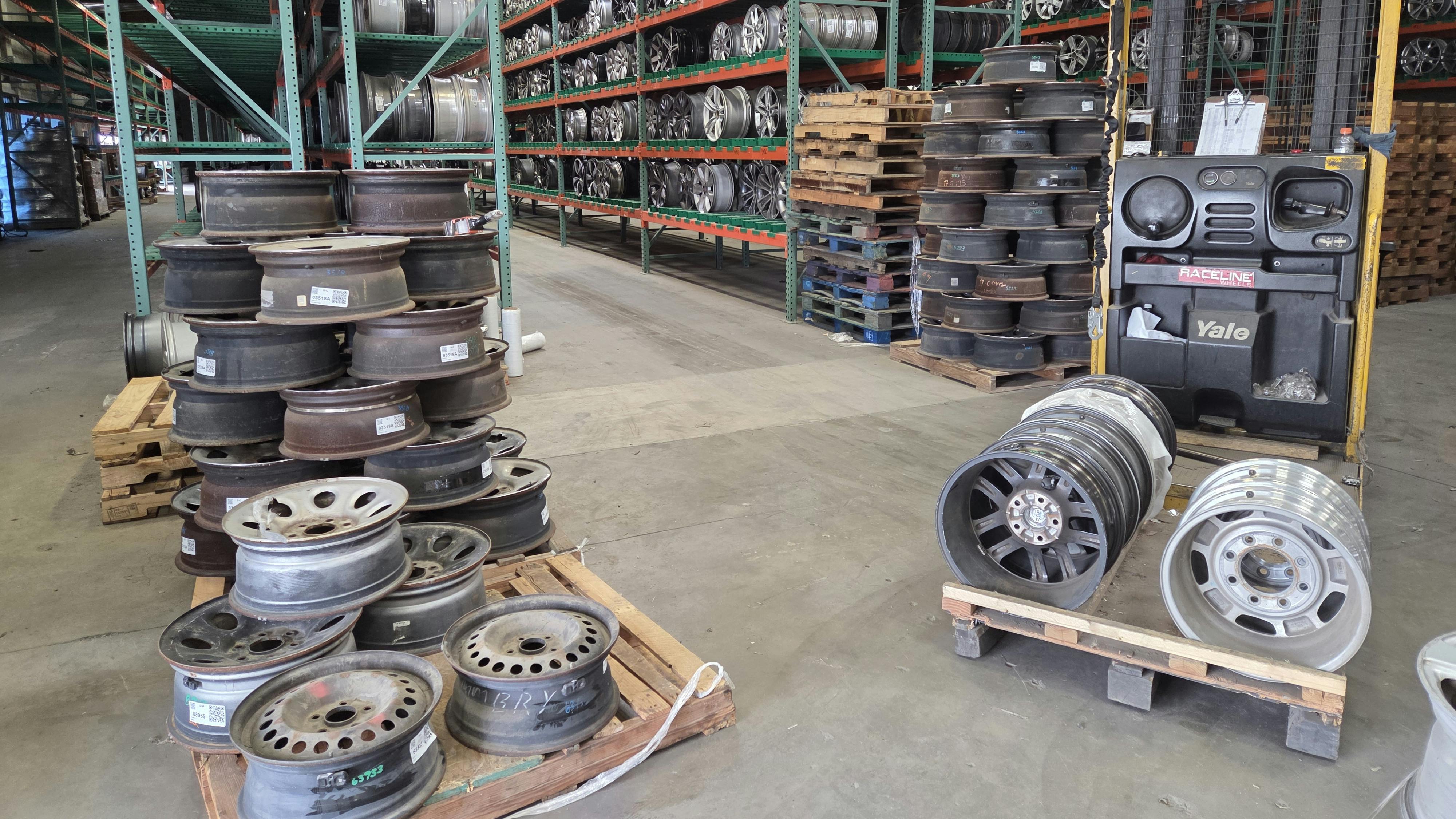 68af6cf40d8706ad401d66b7 1 800everyrim Oem Wheels Clark St 2nd Warehouse