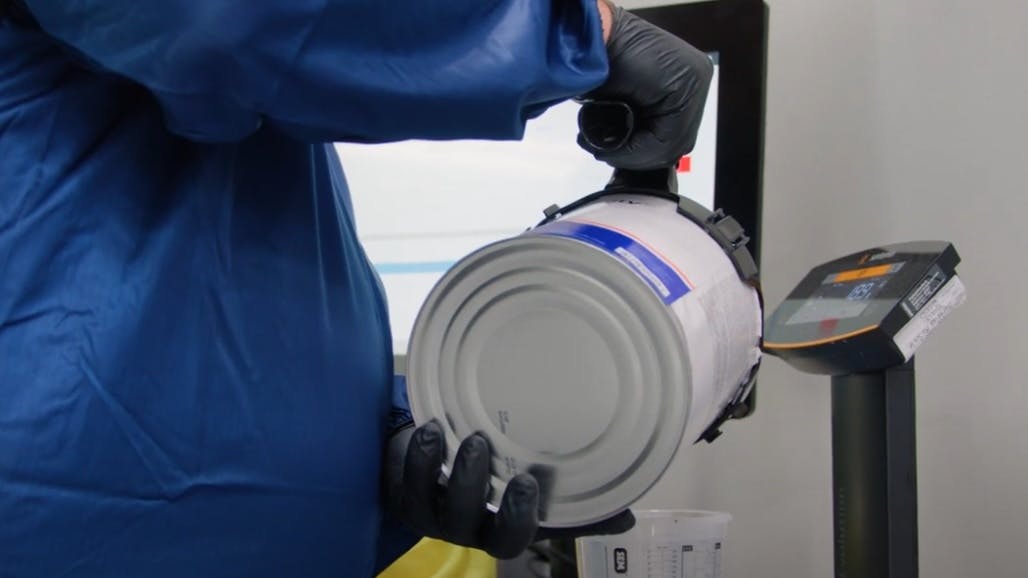 68bf26048a7d2b4957daf81a Pouring Velocity 202593