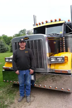 Fleetowner Com Sites Fleetowner com Files Uploads 2014 02 Highway Hero Scott Rosenberg Photo Fleetowner Com Sites Fleetowner com Files Uploads 2014 02 Highway Hero Scott Rosenberg Photo