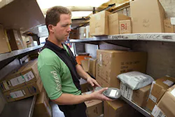 Fleetowner Com Sites Fleetowner com Files Uploads 2014 08 Gi Fed Ex G Round Driver Fleetowner Com Sites Fleetowner com Files Uploads 2014 08 Gi Fed Ex G Round Driver