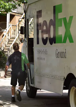 Fleetowner Com Sites Fleetowner com Files Uploads 2014 08 Gi Fed Ex G Round Driver 2 0 Fleetowner Com Sites Fleetowner com Files Uploads 2014 08 Gi Fed Ex G Round Driver 2 0